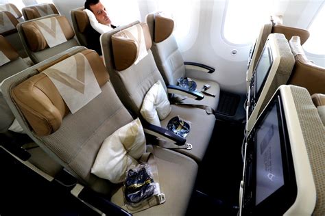 etihad airways economy.
